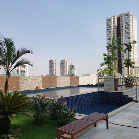 Moderno Flat Com Vista Para O Parque Vaca Brava Goiânia Exterior foto